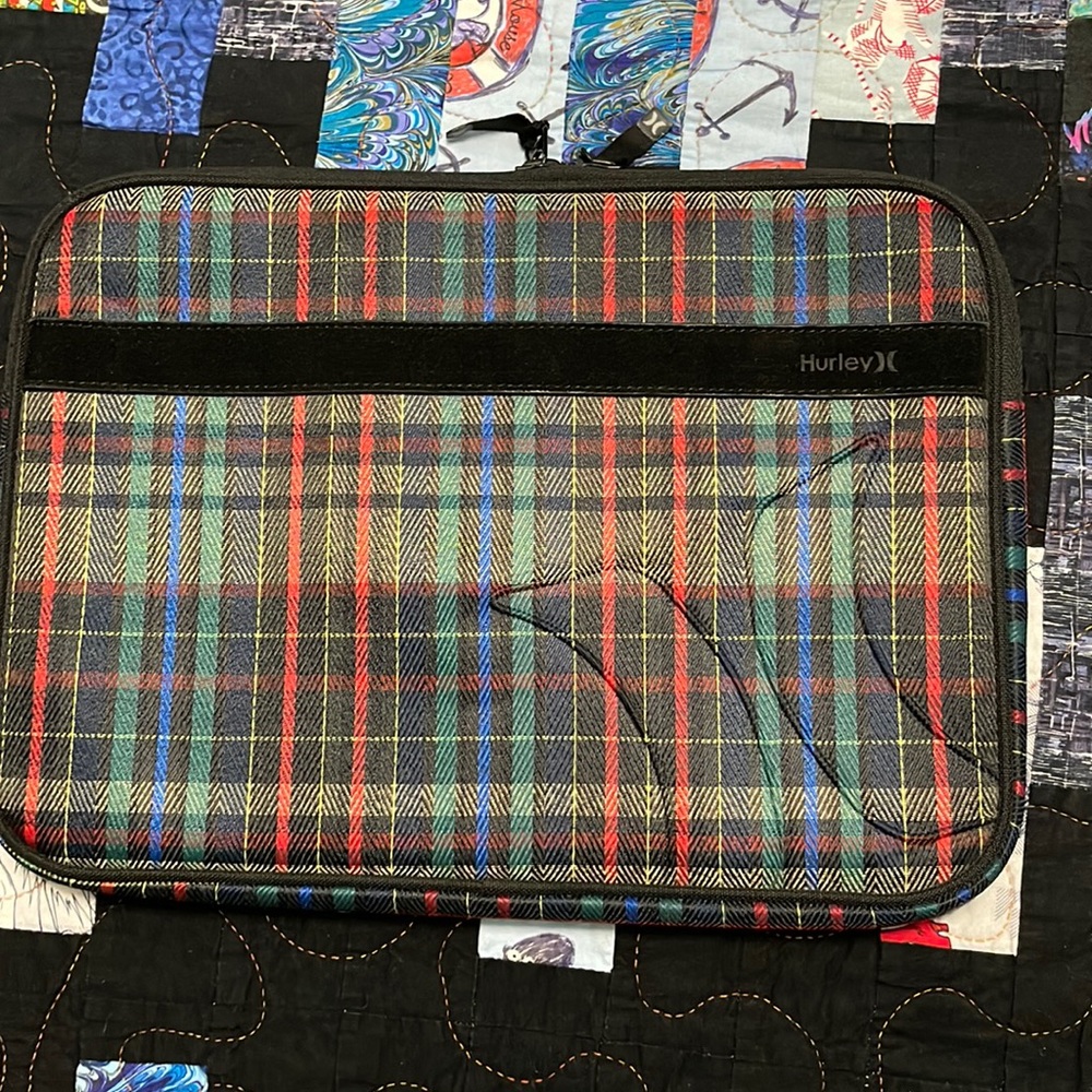 Hurley laptop case